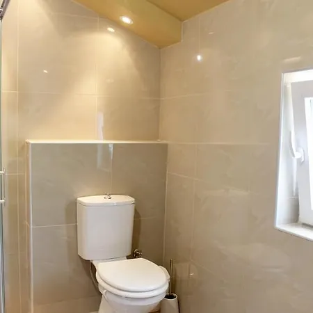 Appartement Milna 1 *